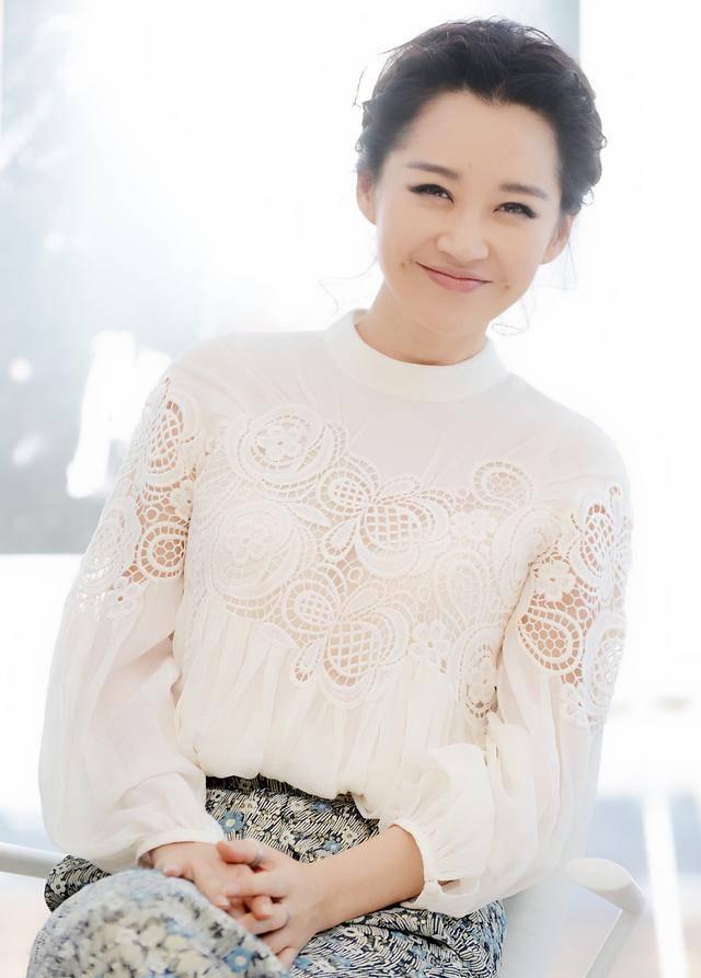 Maggie Q|56岁单身未嫁，和哥哥约定不婚，现如今兄妹俩承诺相伴终老