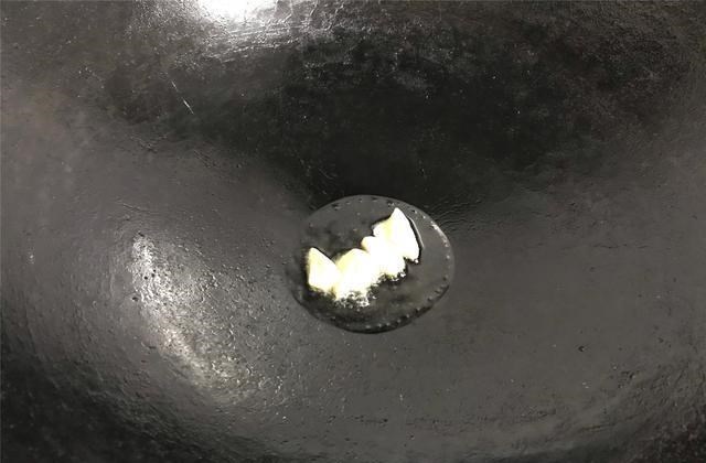 『苋菜』端午前后这菜正当季，2块钱1把，简单一煮，营养赛鸡蛋，老少皆宜