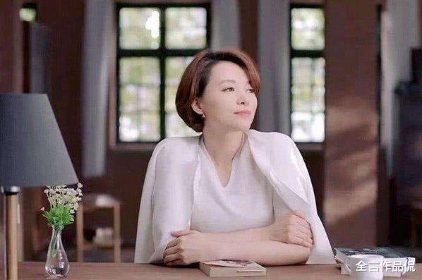 董卿|央视一姐董卿“?翻车”了？多年好形象毁于一旦，网友：离开央视