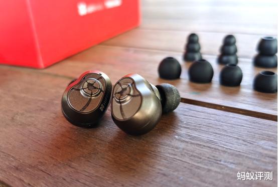 耳机|2020年了！耳机为什么我选了HIFIMAN TWS600