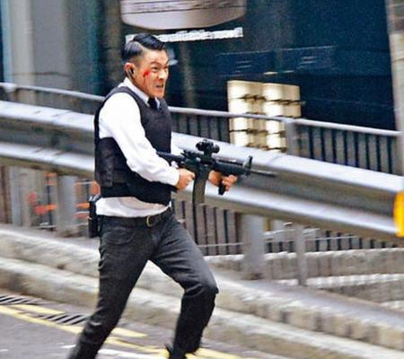 「刘德华」刘德华自曝曾被王家卫抛弃，两人恩怨20多年，刘德华四次“雪耻”