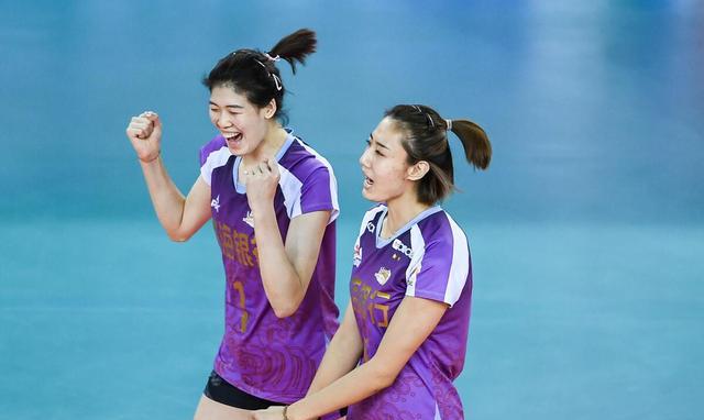 李盈莹|女排球员删微博表明态度！李盈莹越走越远，女排精神不包括伤人
