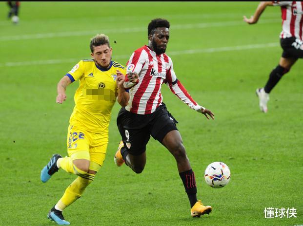 西甲|0-1，西甲大冷！11打9，狂轰14脚仍输球，皇马也需小心了