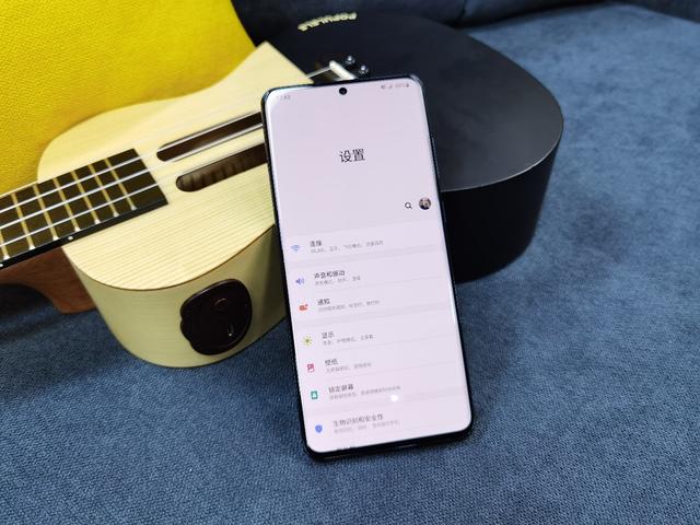 『三星』三星又一款“跳水机皇”，降价2400元，在国内仍旧无人问津