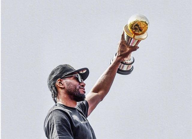 【科怀·伦纳德】莱昂纳德：一个将自身天赋练到极致的男人！成就NBA胜率第一人！