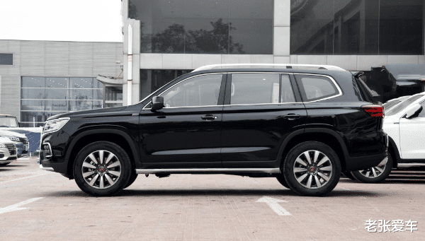 丰田普拉多|和普拉多一样大，起步2.0T，配全时四驱2把锁才20万，不买途昂就买它