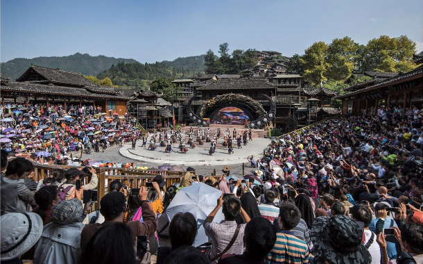 苗寨|贵州“最坑”景区：位于山区住宿一晚却要500，景区扬言不缺游客