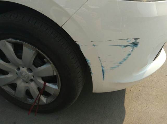 「大众迈腾」买车时“打死”别碰的3种颜色，买车时笑嘻嘻，修车时哭岔气