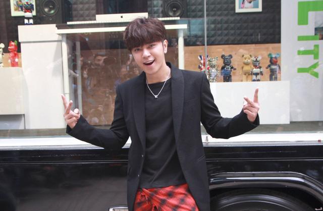 『罗志祥』罗志祥成功洗白？已经顺利复出？原来是有她\撑腰\吗？