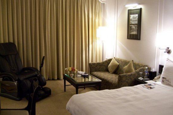 「印度」在印度，100元人民币能干什么？说了你都不一定相信！