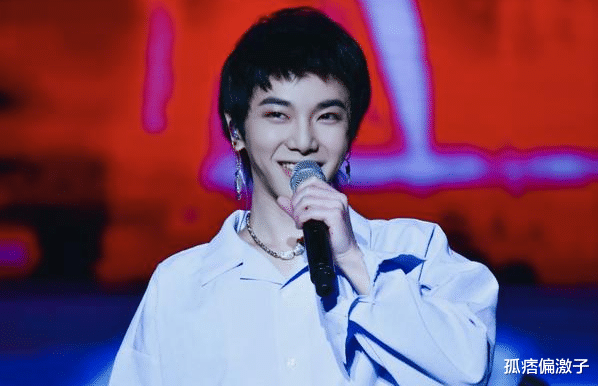 『华晨宇』华晨宇凭什么被称为华语乐坛的领军人物，遭到众人质疑