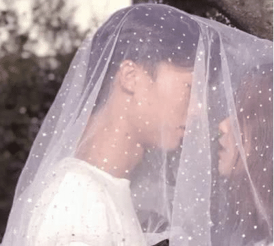 『』表面上凶巴巴, 却把喜欢女孩宠上天的四大星座男! 第一名亲吻狂魔