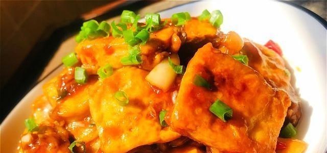 『辣椒』上桌就抢光的8道家常菜,家人隔三差五点名要吃