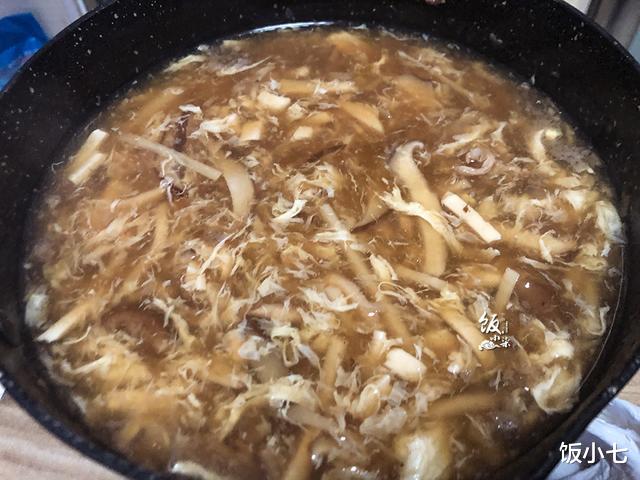 酸辣汤|喝一口就能开胃，夏天吃饭需要这碗汤，增进食欲，多吃一碗米饭
