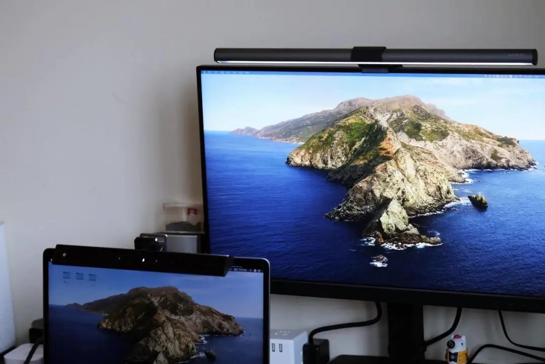 |MacBook Pro扩展显示器及生产力配件布局