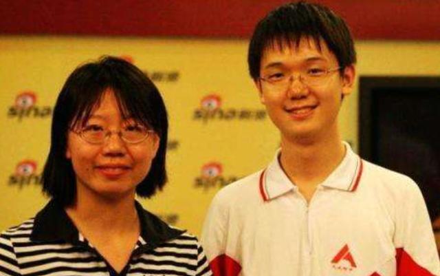 『清华大学』他高考703分，却被美国大学拒收，无奈上清华，毕业后：感谢拒绝