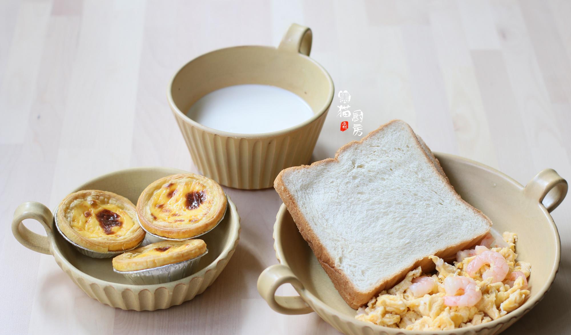 蛋挞@孩子的早餐我从不糊弄,不丰盛但用心,网友:难怪孩子长得快