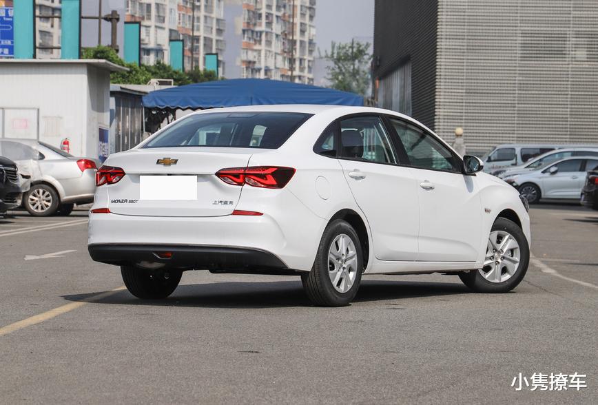 『代步车』又一款亲民家用代步车，外观好看，配1.5L+6AT油耗5.9L，跌破6万