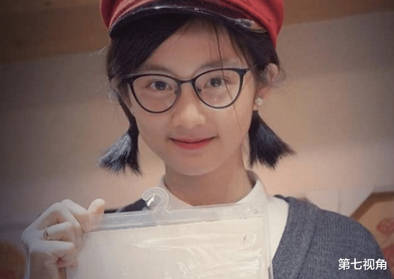 黄磊|14岁黄多多上高中引热议，黄磊夫妇的教育方式，普通人学不来