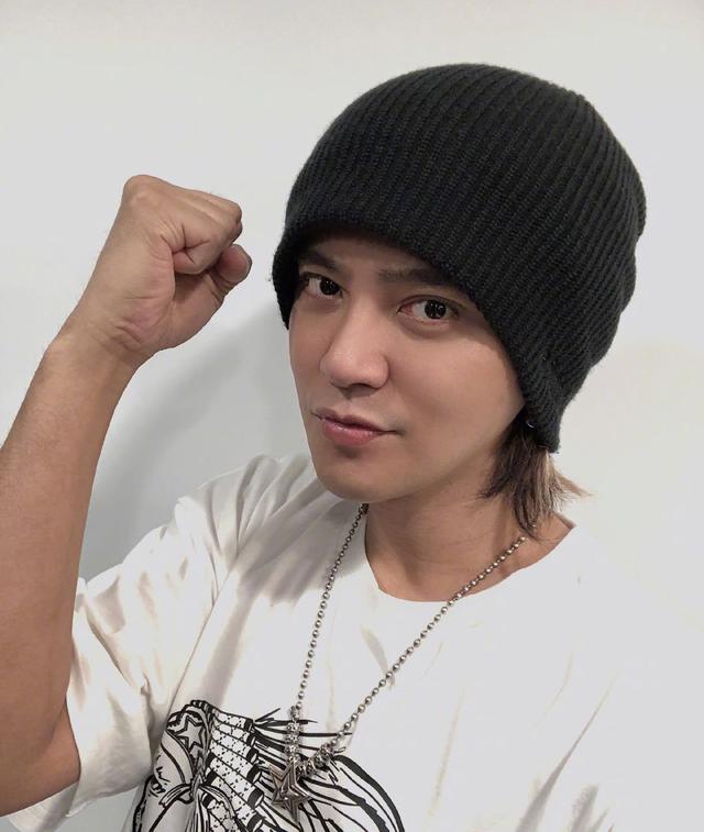 黄轩@罗志祥分手连累潘玮柏？小号被扒热情与女网红勾搭，黄轩也被牵连