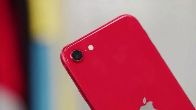 [iPhone SE]新版iPhoneSE首批用户评价已出炉，优缺点都很明显！