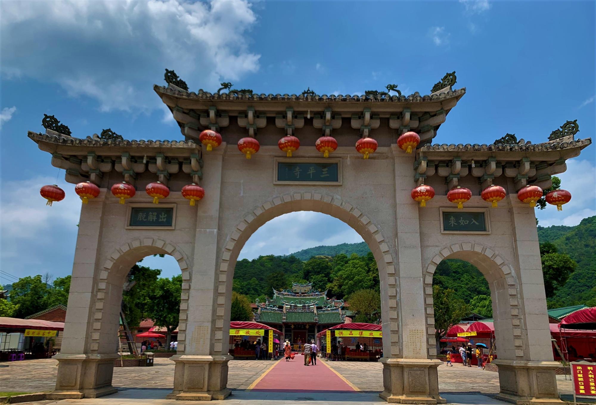 寺庙|闽南的一座千年古刹，至今香火旺盛，据说去一次就要连续去三年