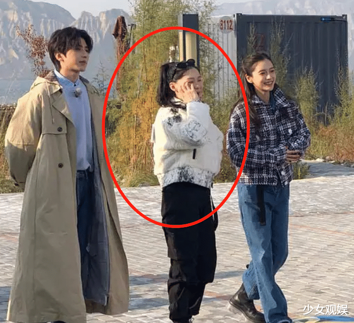 成毅|《奔跑吧》迎来了新路透，成毅金靖加盟，冲着嘉宾我乐开花啦