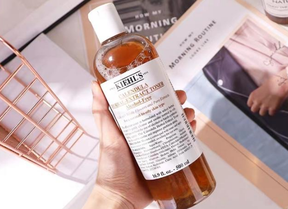 爽肤水▲爽肤水的妙用,这2点常被忽略,别再浪费“宝藏”了