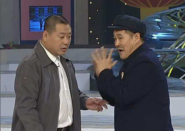 赵本山|赵本山退出央视春晚的背后,哈文指着他说,有本事就别再登春晚