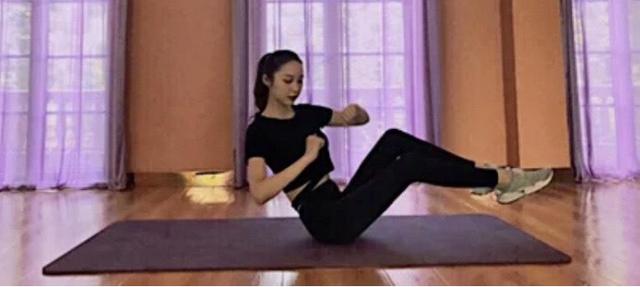 【臀部】人间极品!越南第一美女「芝芙」犯规身材+绝世脸蛋!