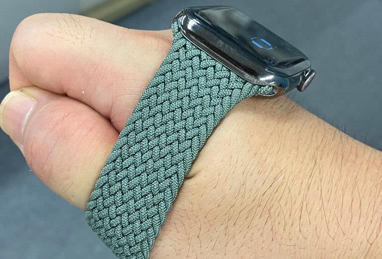 柔性屏|Apple Watch 6和SE试用报告，材质功能和价格比较差异