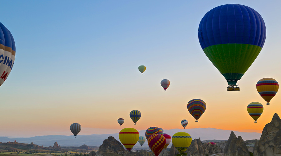 十二星座■15天内横财不断，3属相事事顺利，享乐无穷