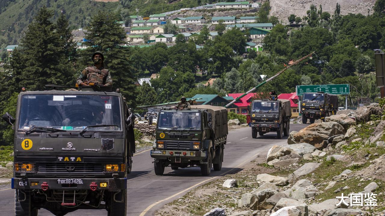 印度|10万精锐印军涌入边境,扬言战力远超62年,美警告:已没钱打仗
