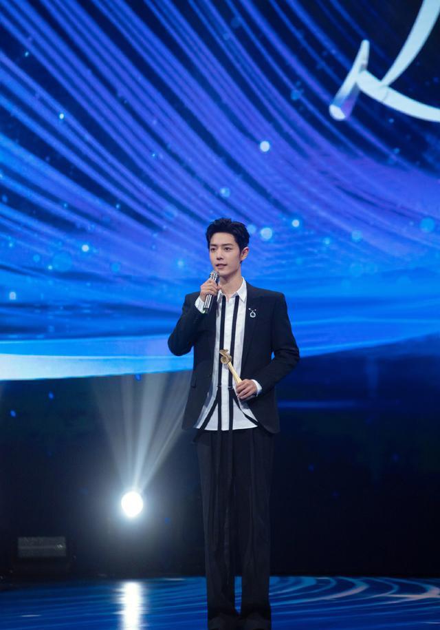 张艺兴|从热烈到失望，张艺兴粉丝发脱粉长文一呼百应，其中原因令人咋舌