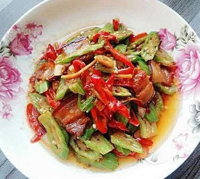 腊肉|好吃的家常菜做法，解馋开胃，简单易上手，一家人吃得很满足