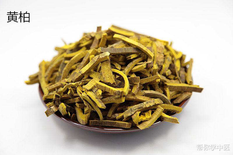 「痛风」中国人治湿热的家传方！两味药，化解痛风、湿气、热气