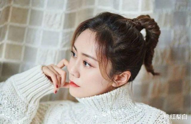 李准|知名女星捧高踩低败光路人缘，果然，出来混迟早都是要还的！