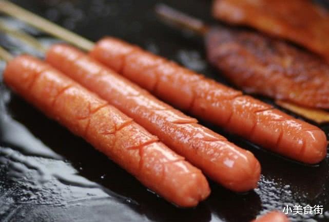 猪肉@超市买火腿肠时，记住包装上有“这行字”的，不管什么品牌都别买