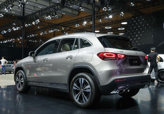 奔驰|奔驰:质量不质量的,推18款新车不香么?