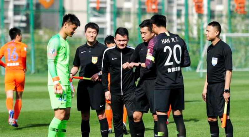 热身赛■鲁能热身赛时间浮现，两支球队有望赴济参赛，李霄鹏检验冬训成果