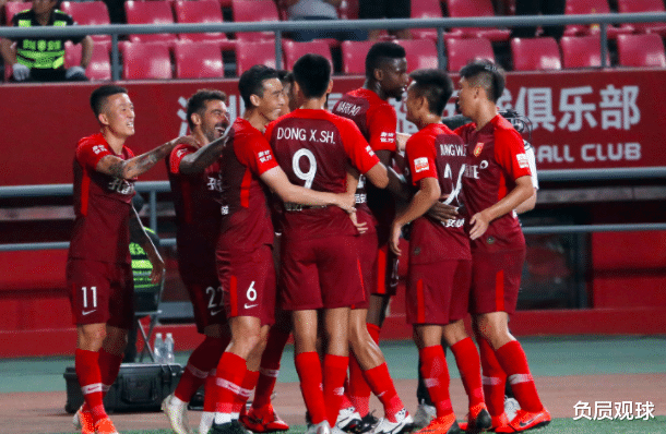 中超|意外:中超锋霸昨晚突然宣布离队,球队紧急放行,他将就此无缘争夺联赛金靴