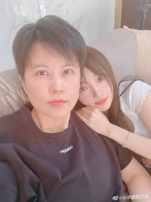 『李小璐』就在5天前,凌晨3点,李小璐买醉视频曝光后,再次\刷新\我的三观