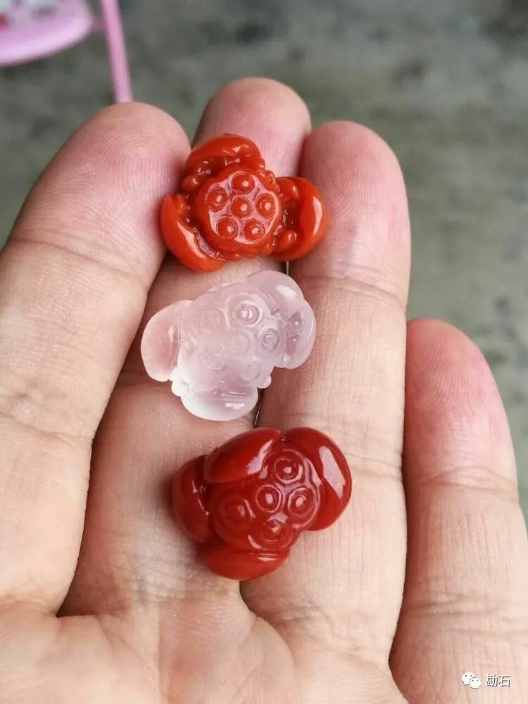 「雕刻」小件配饰赏品——因事象形，各具情态