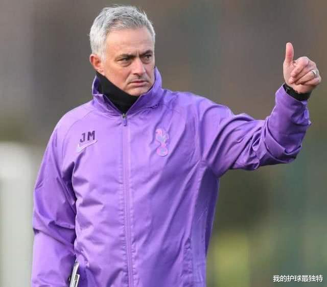 热刺▲穆帅遭遇危机！33岁老将摊牌：英超重启我不踢 多1个月都不行