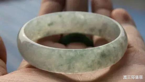 翡翠|人人都要找老种翡翠，但是你能分辨出老种和新种吗？（图文解析）