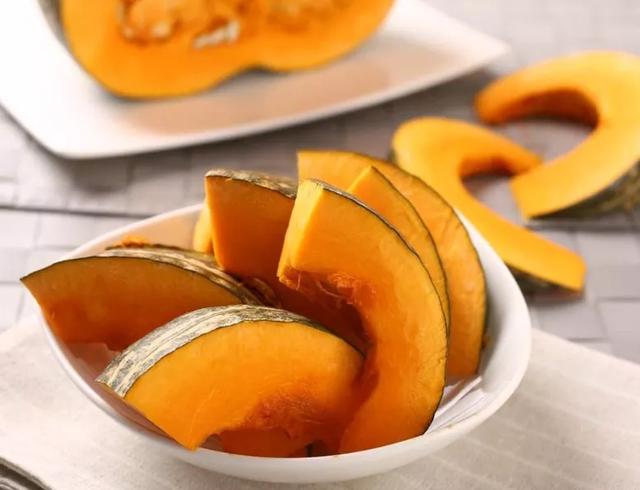 南瓜|减肥期间，有哪些方便、快捷、适合懒人的「主食」可以选择？