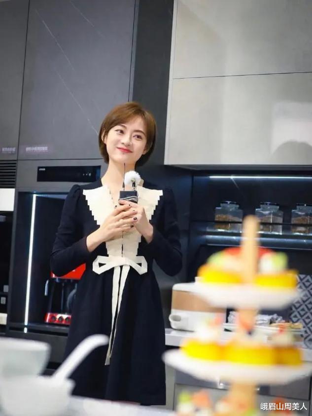 发型|?女人头发别瞎剪，今夏流行这5款“发型”就对了，时髦显脸小