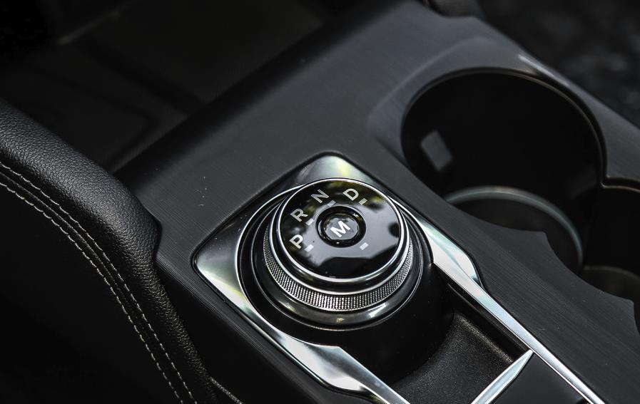 福特福克斯■开过大众速腾后,再开福特福克斯,车主:对比之后差距就很明显了