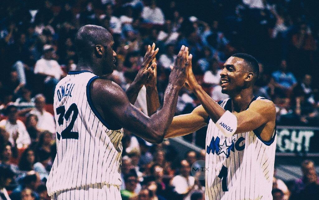 奥尼尔@奥尼尔回忆4位超巨队友：Kobe像乔丹，便士像魔术师，那詹姆斯呢