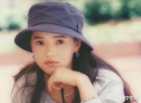 『姐姐』乘风破浪：姐姐们三十岁之前的神颜，惊艳了我们的时光